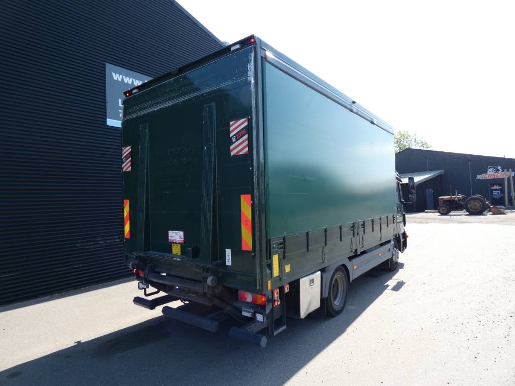 mercedes-benz-atego-122409da357c.jpg