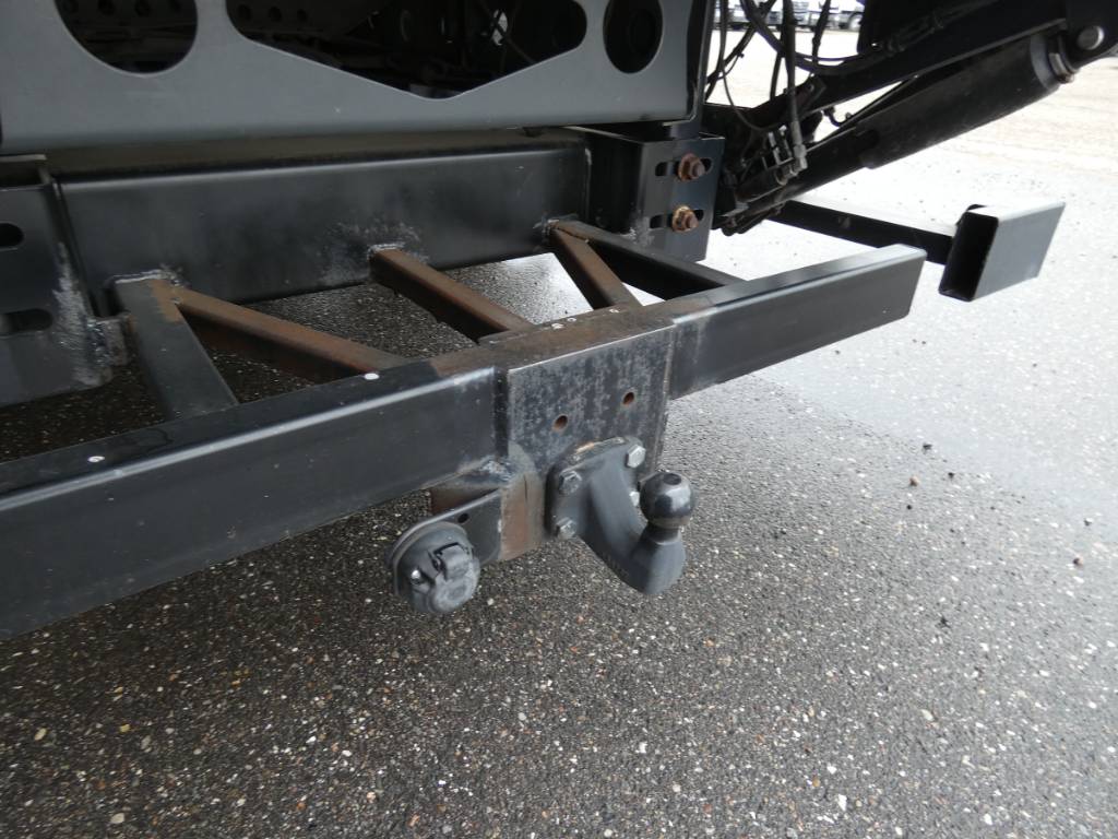 mercedes-benz-atego-818653925bc.jpg