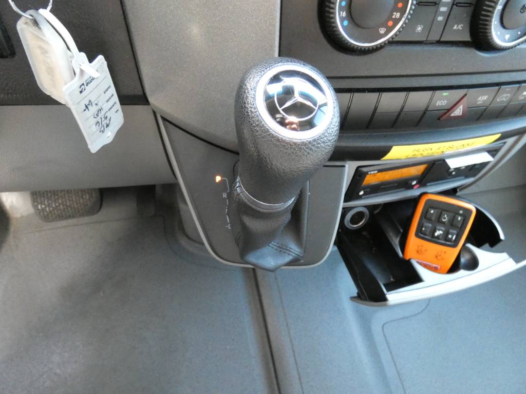 mercedes-benz-sprinter-516-alu041db5b3.jpg