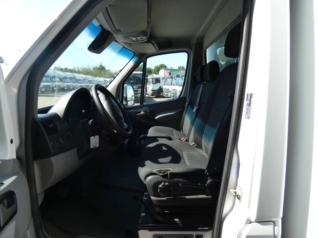 mercedes-benz-sprinter-516-alu9da8b169.jpg