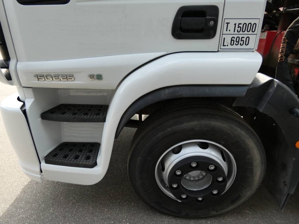 iveco-150e-25a442ff7d.jpg