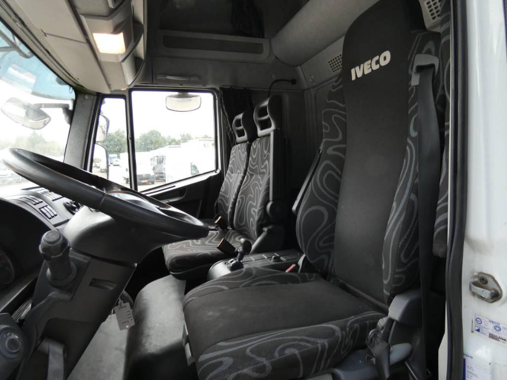 iveco-180e-2863c7ee24.jpg