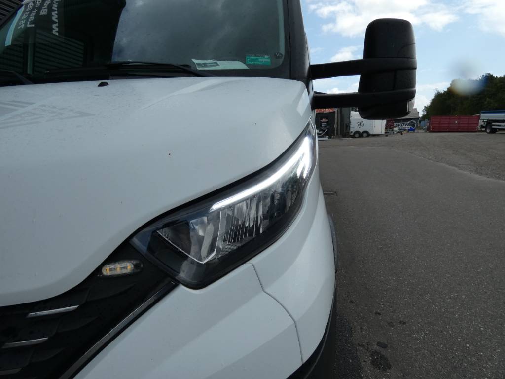 iveco-50c-1876d521a4.jpg