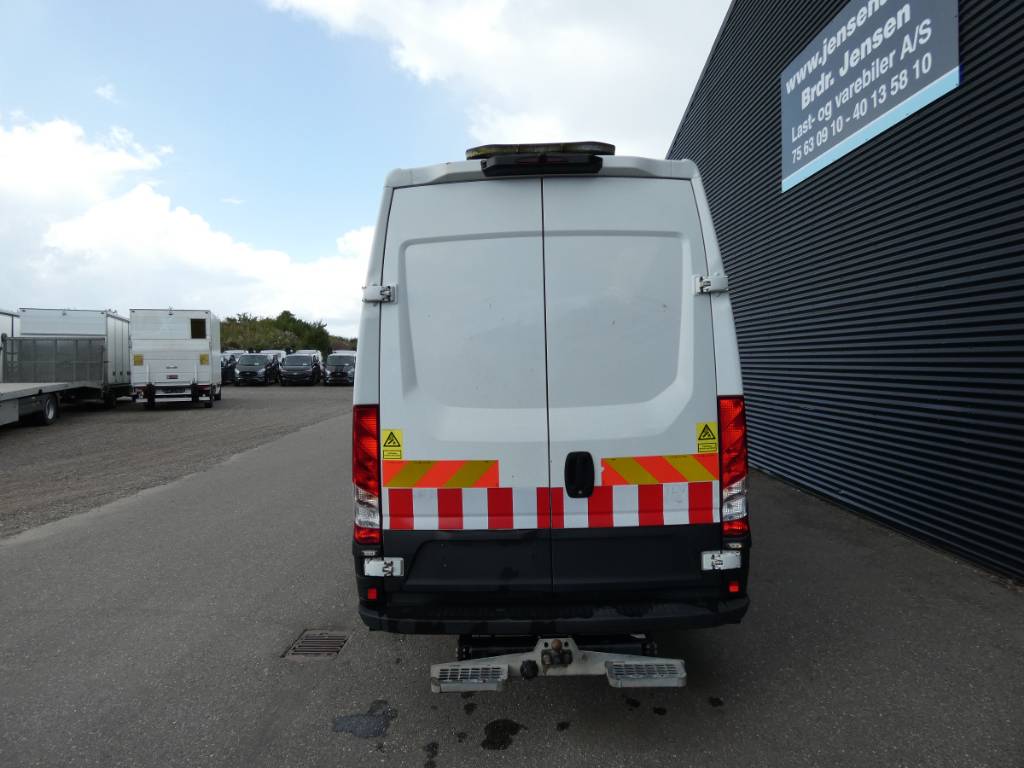 iveco-50c-18aad3cb21.jpg
