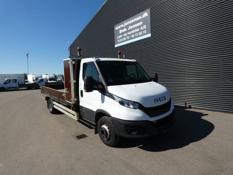 Iveco 70C 18