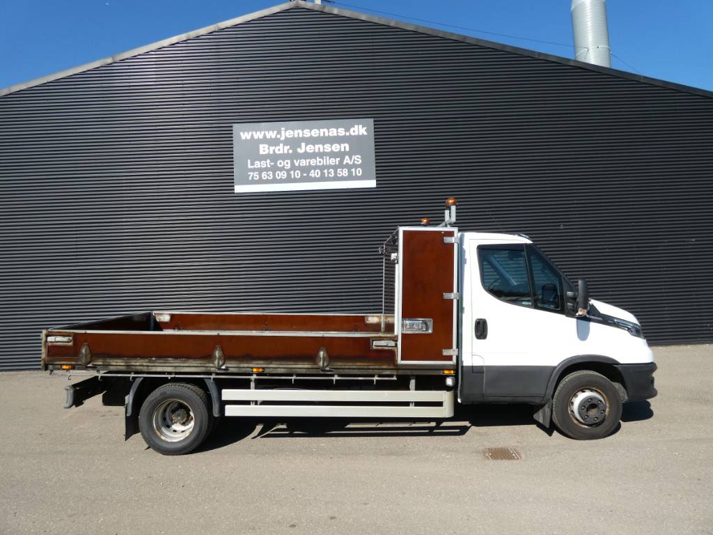 iveco-70c-1815be1a80.jpg
