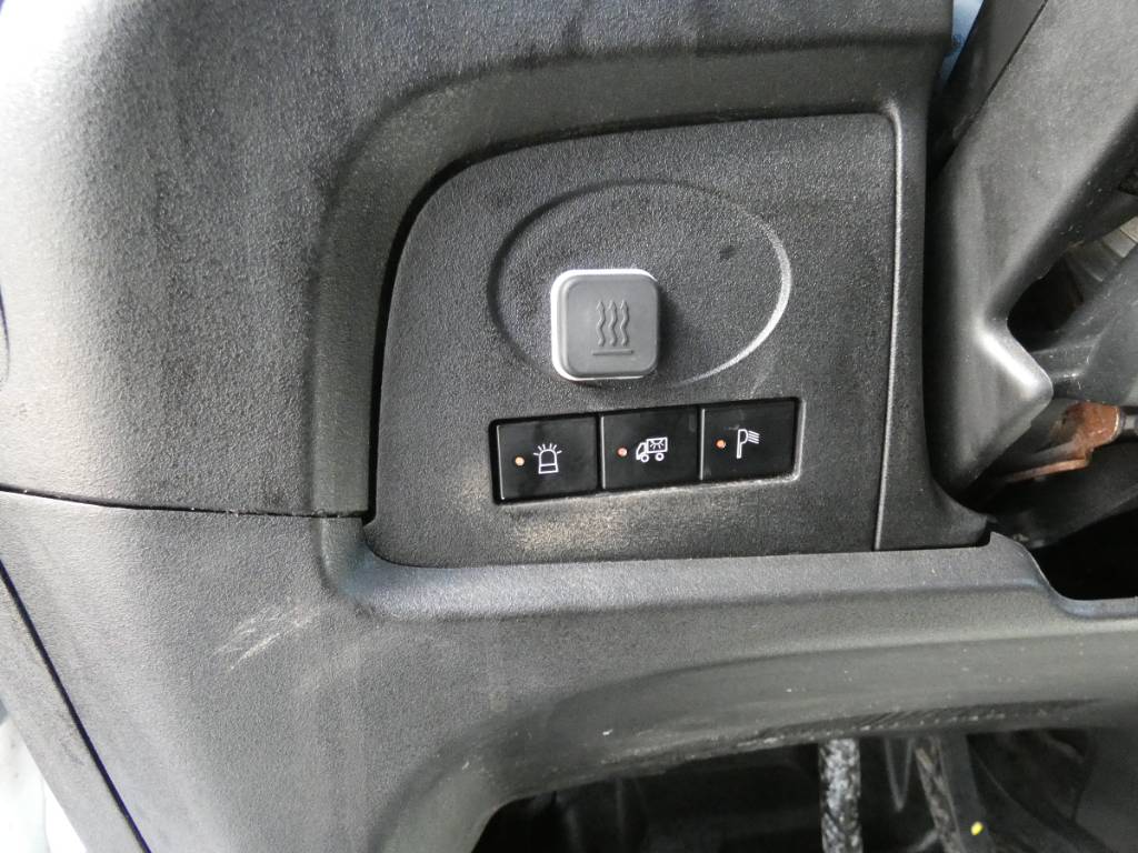 iveco-70c-181833c3b9.jpg