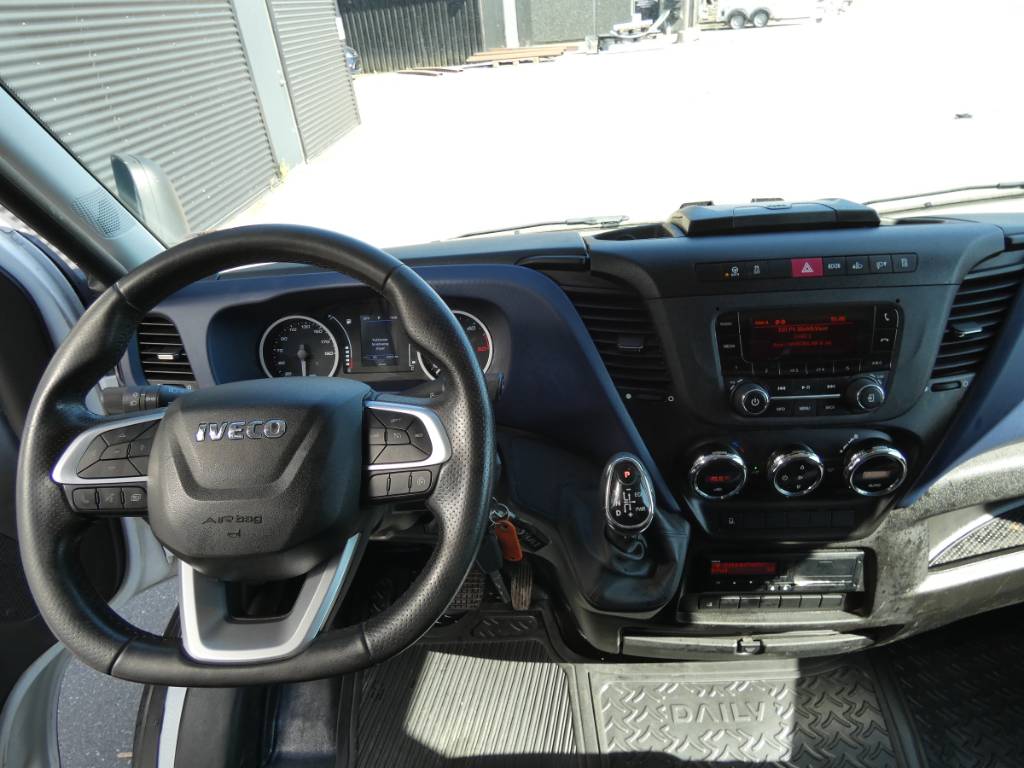 iveco-70c-1874451bc9.jpg