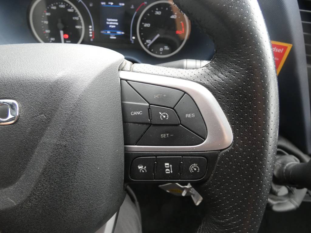 iveco-70c-21139102ff.jpg