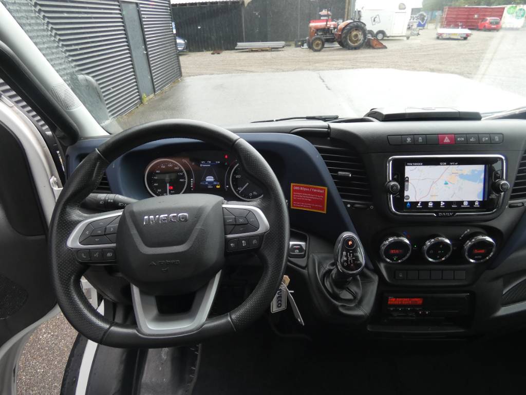 iveco-70c-21706e72e4.jpg