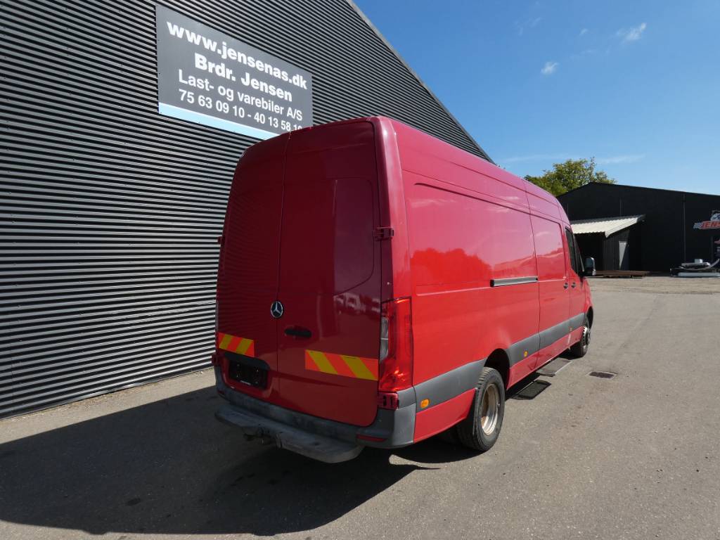 mercedes-benz-sprinter-5166a4f6b9c.jpg