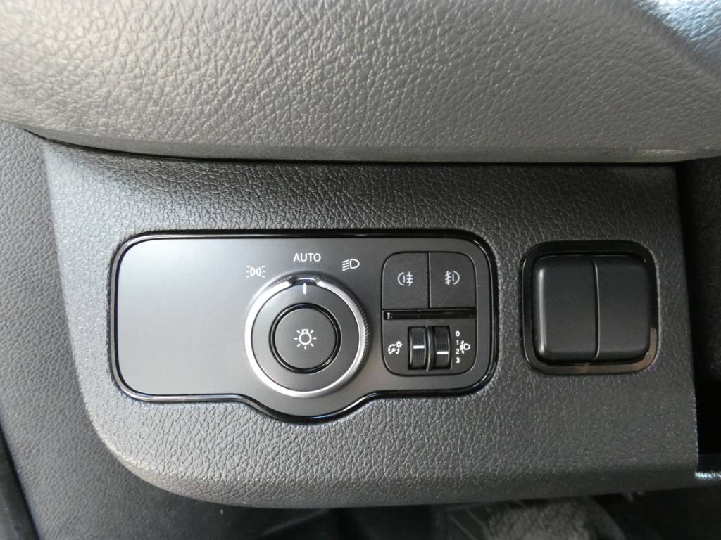 mercedes-benz-sprinter-516fc72f352.jpg