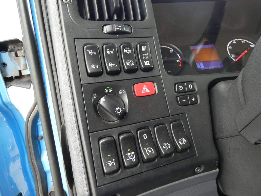 scania-p-25004092399.jpg