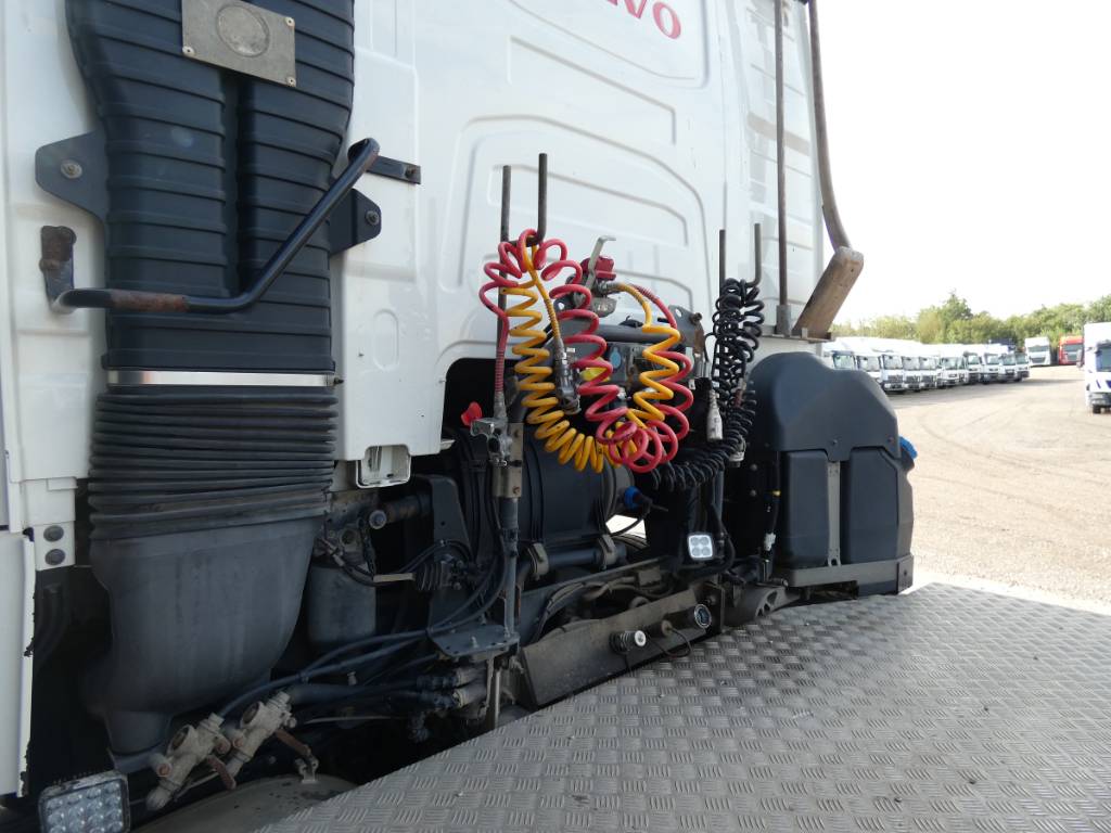 volvo-fh-50096afe612.jpg