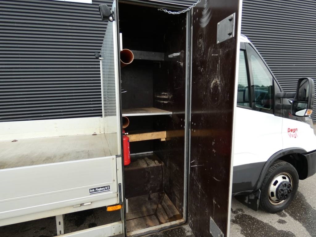 iveco-50c-18228bb6f9.jpg