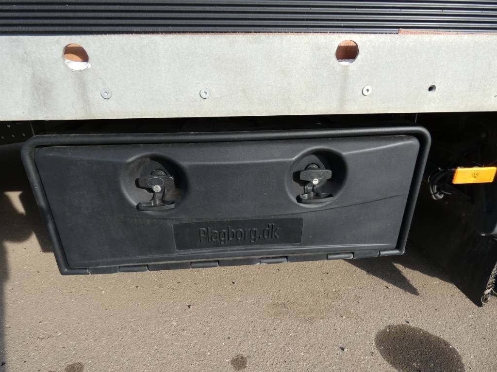 mercedes-benz-atego-1224-l106528dc.jpg
