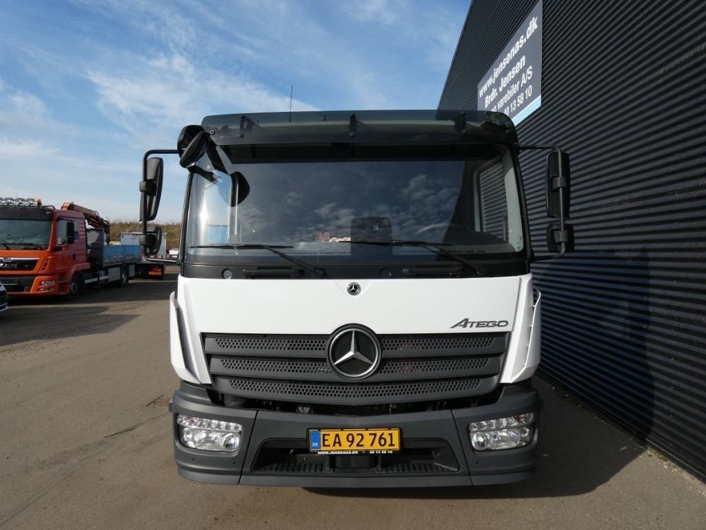 mercedes-benz-atego-1224-lc3e2b3be.jpg