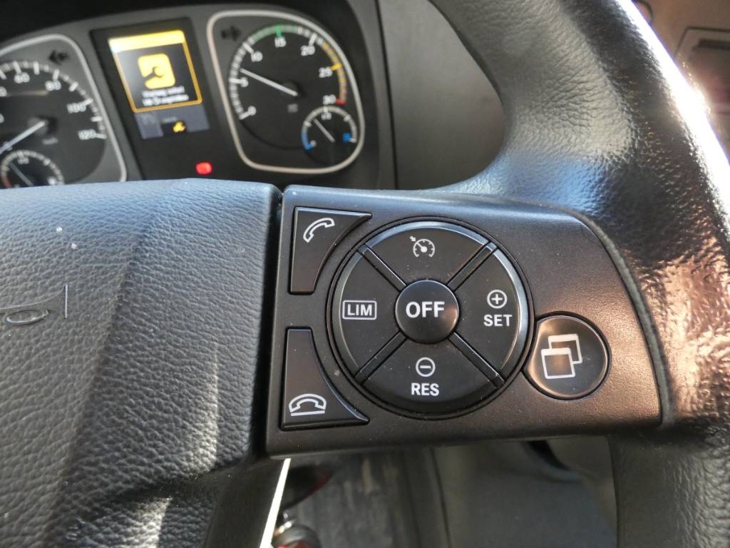 mercedes-benz-atego-81637d5e576.jpg
