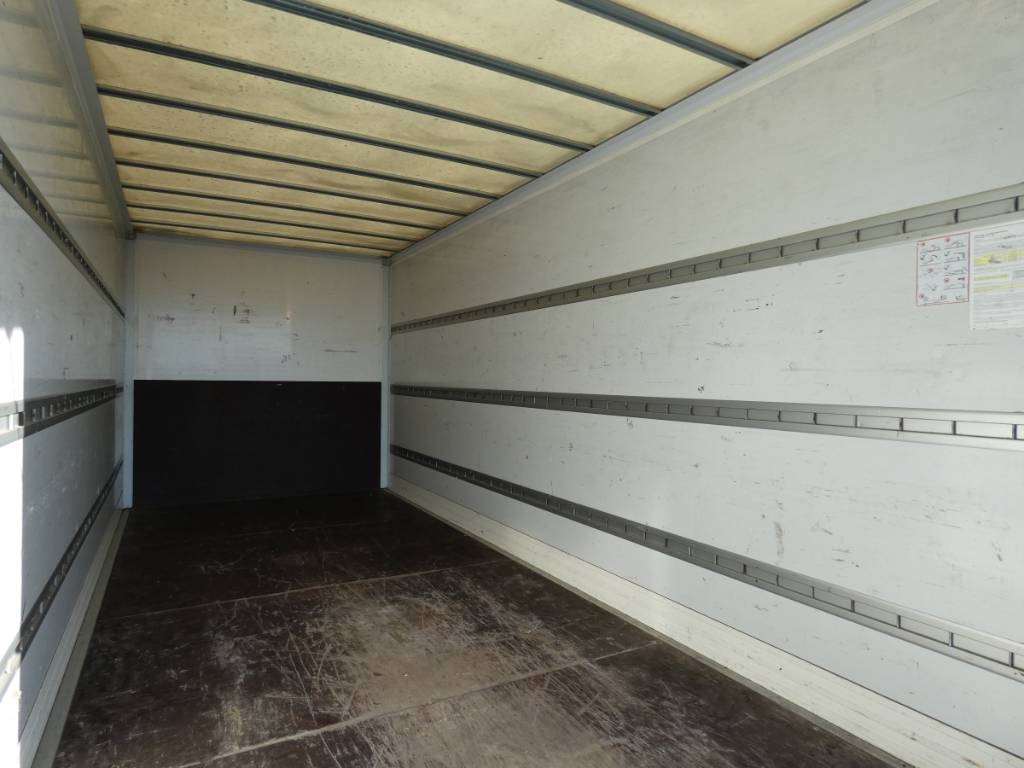 mercedes-benz-atego-816fdd6a107.jpg