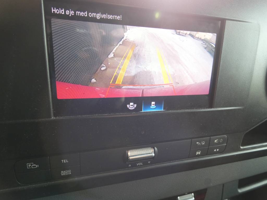 mercedes-benz-sprinter-5161b7378cb.jpg