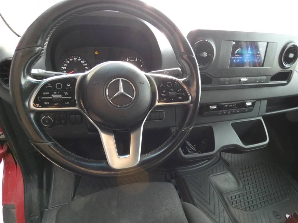 mercedes-benz-sprinter-5166bc7c5d2.jpg