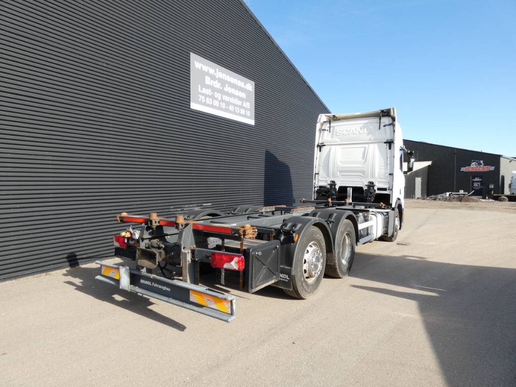 scania-r-45055aa345b.jpg