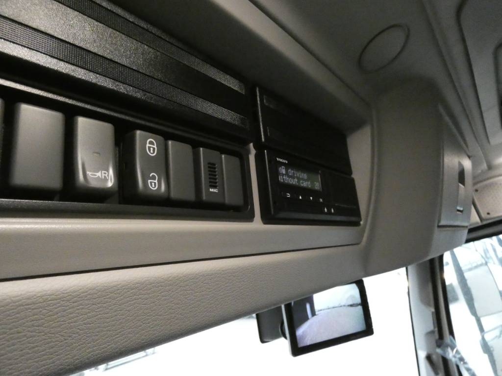 volvo-fl-16-24060fe9021.jpg
