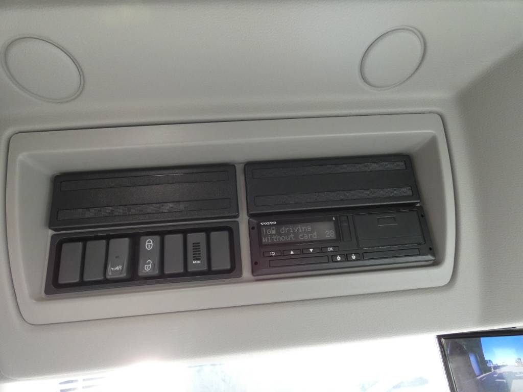 volvo-fm-18-240b26166b4.jpg