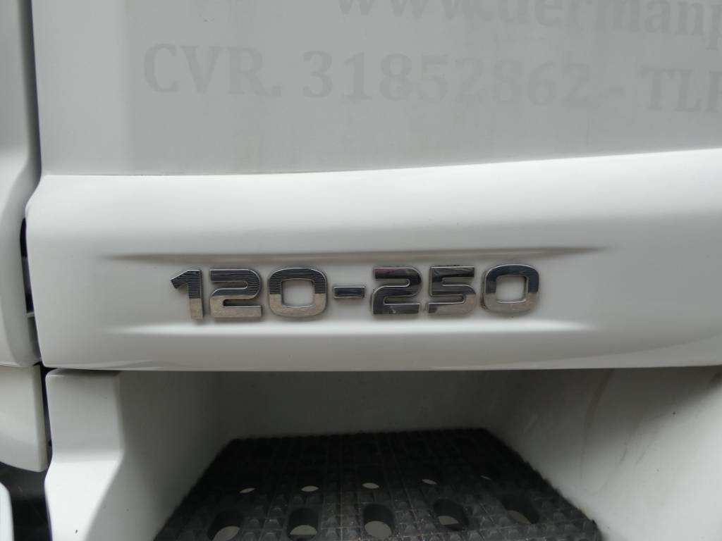 iveco-120-250-lefbdec77.jpg
