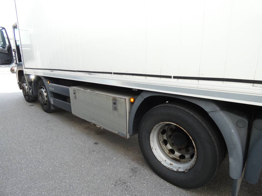 man-tgs-35-32049ffe7a4.jpg