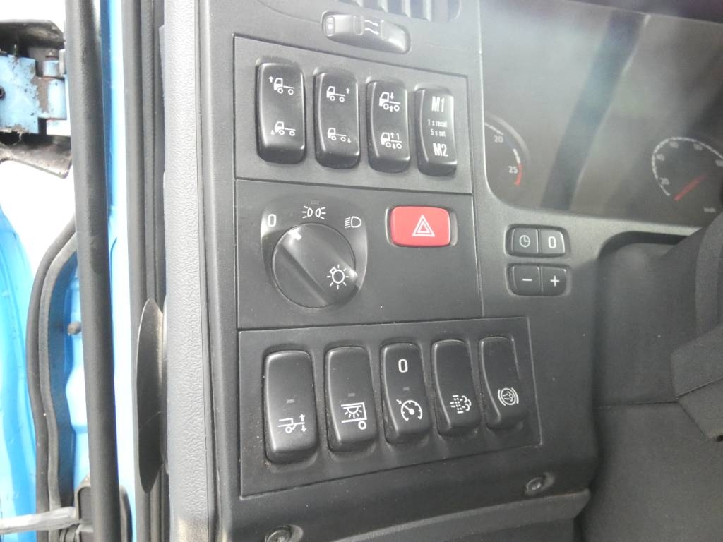 scania-p-250c6295930.jpg