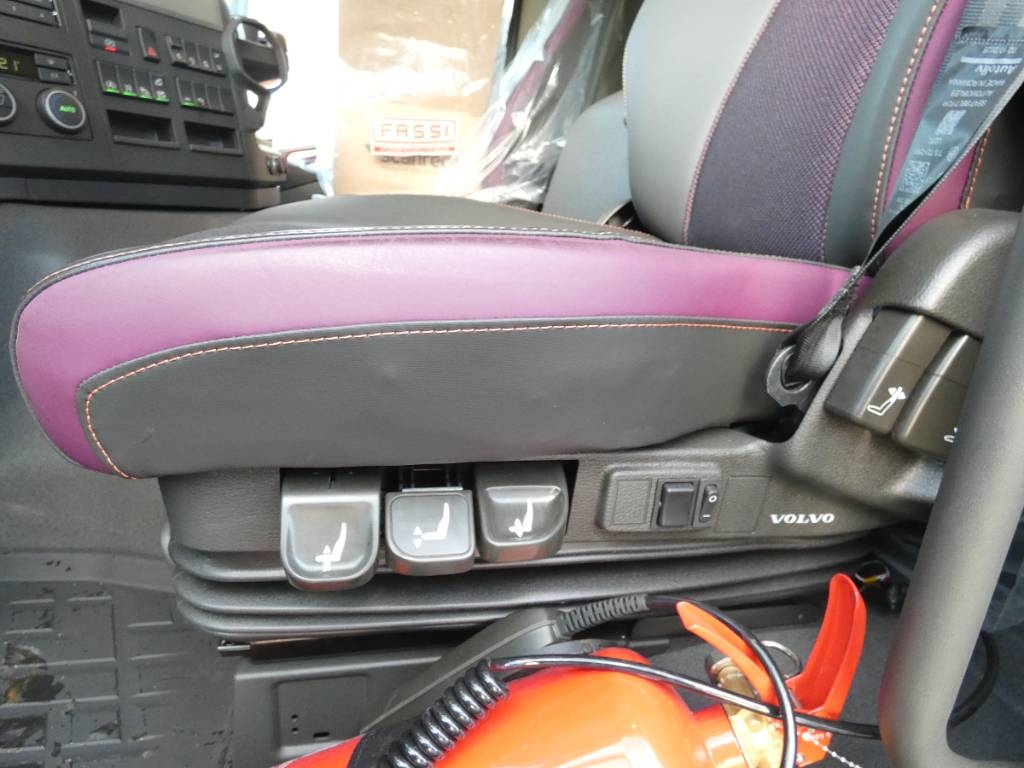 volvo-fm-26-330e0008a8e.jpg