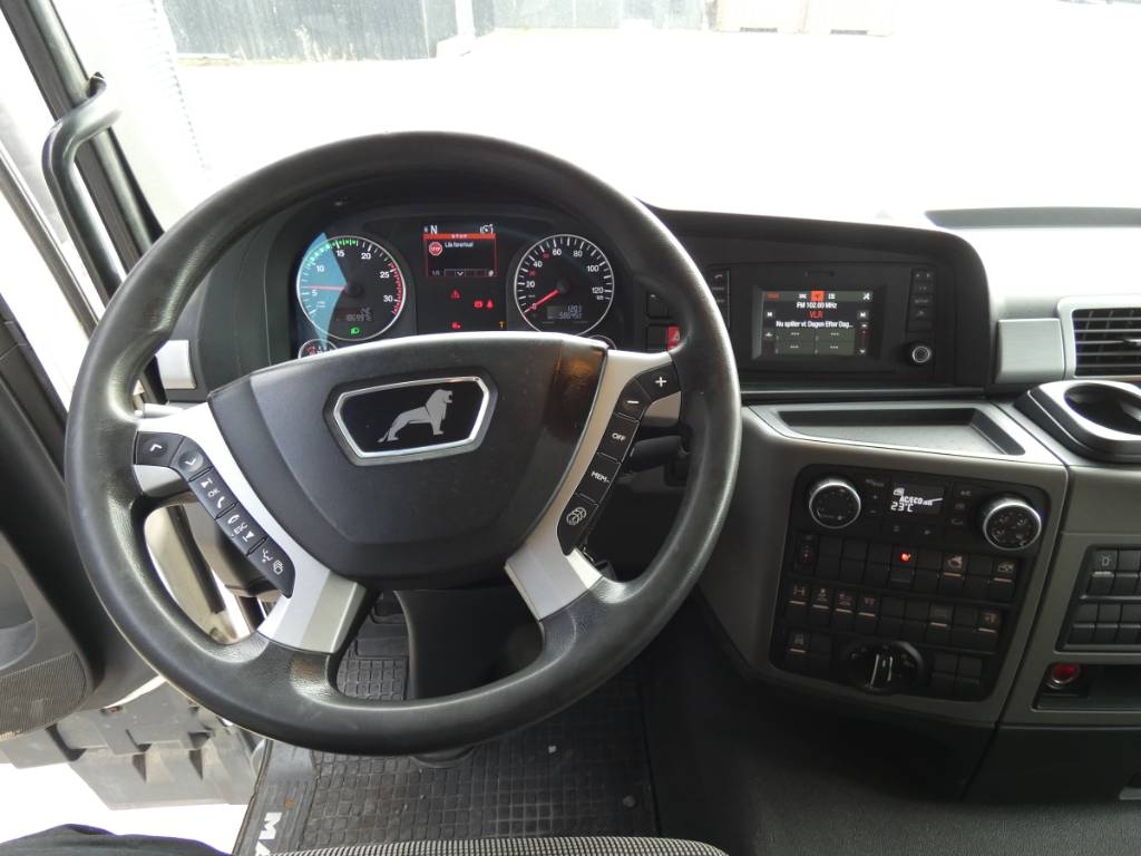 man-tgs-35-4604960c358.jpg