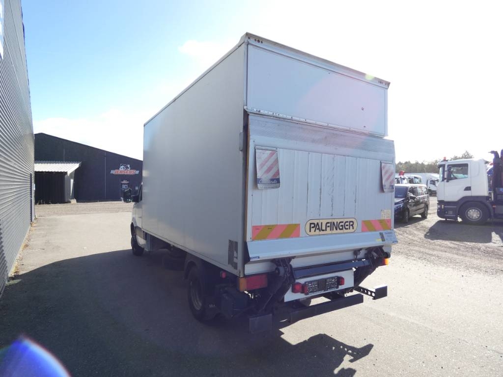 mercedes-benz-sprinter-5163d119697.jpg