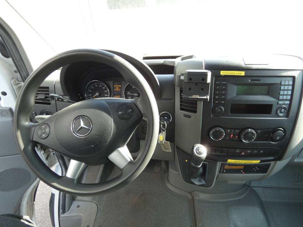 mercedes-benz-sprinter-5166eb721ef.jpg