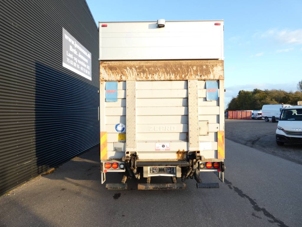 scania-p-2807aaddeb5.jpg