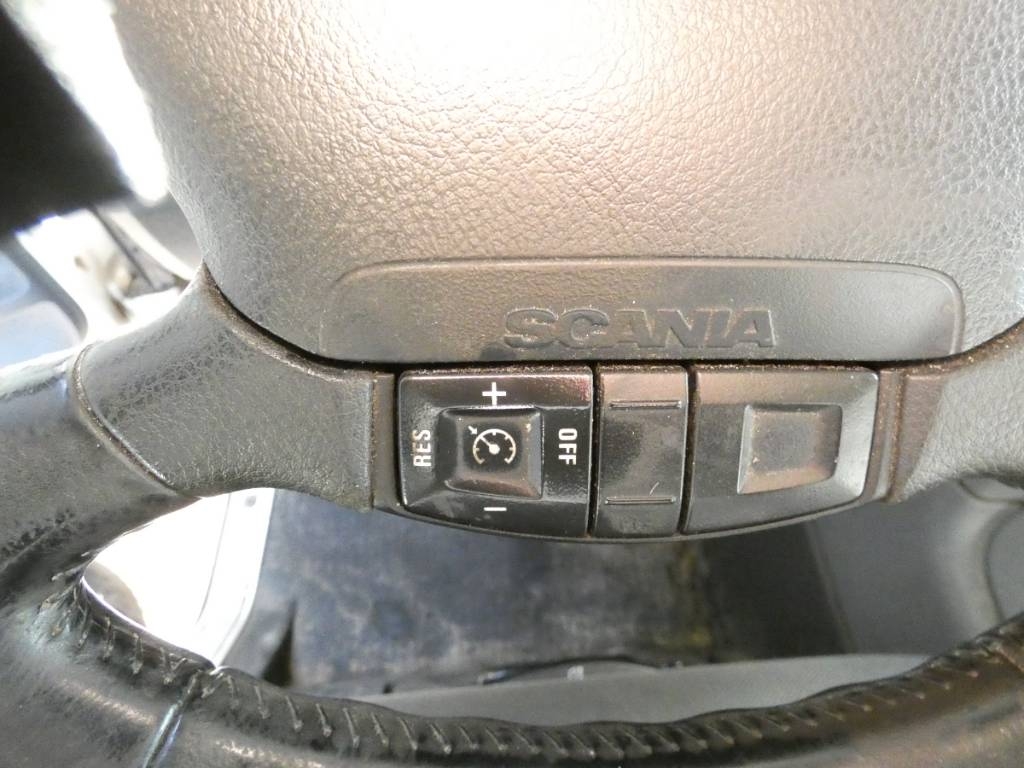scania-p-360272502d3.jpg